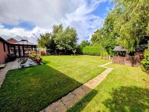 Photo 13- click for photo gallery